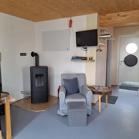 Plath Apartment *